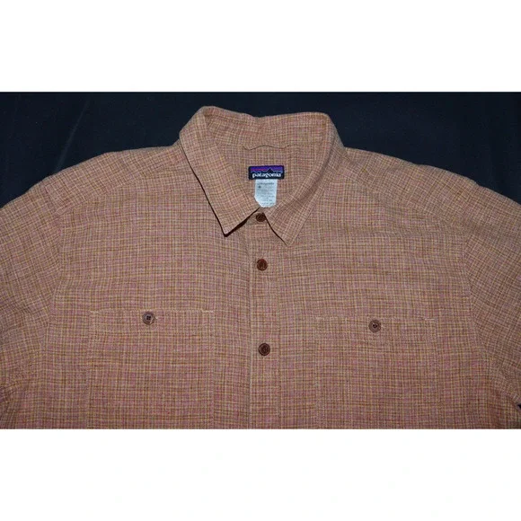 Patagonia Men's Short Sleeve Button Front Pocket Shirt Size Large - Picture 2 of 6